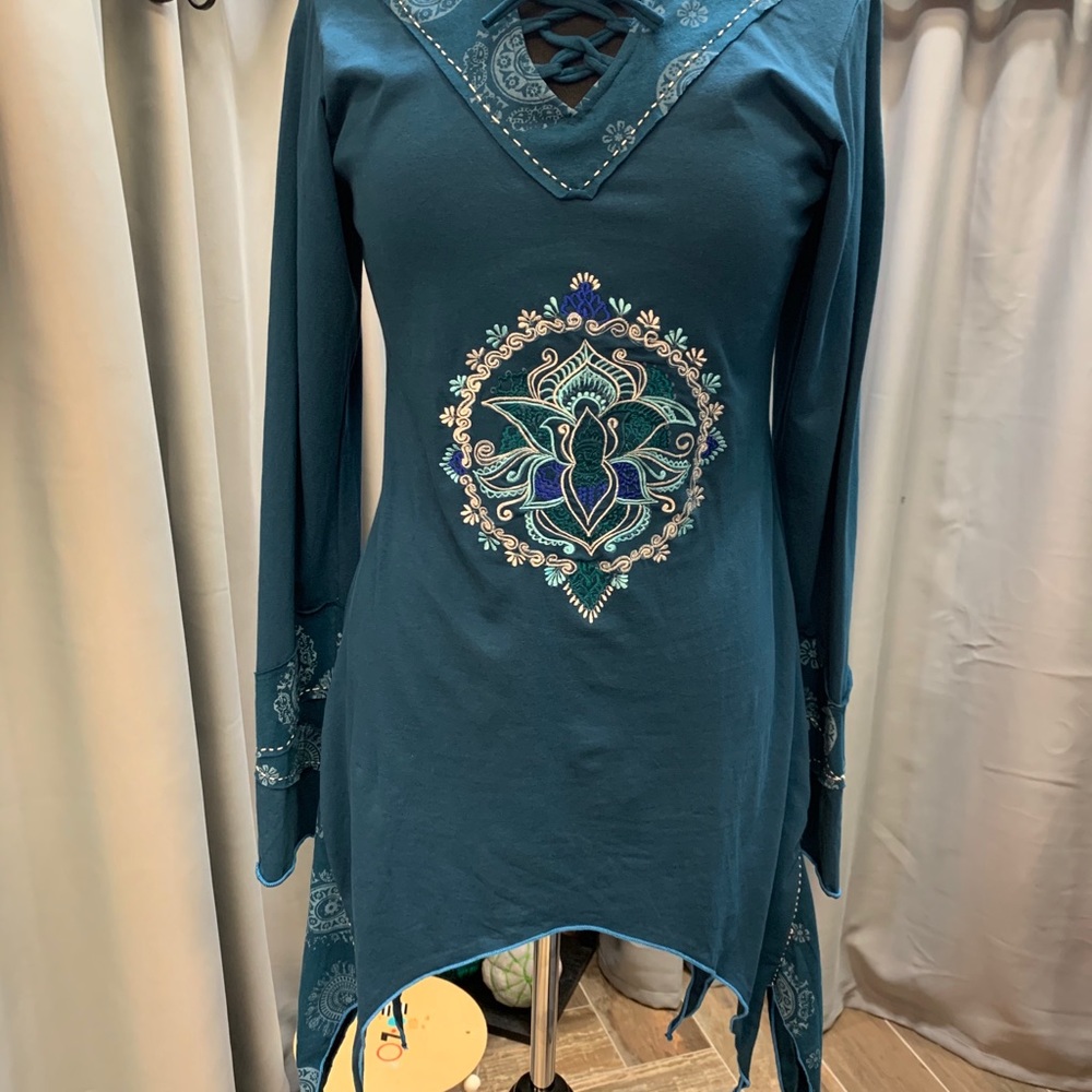 Micha Mandala Hoodie by Jayli